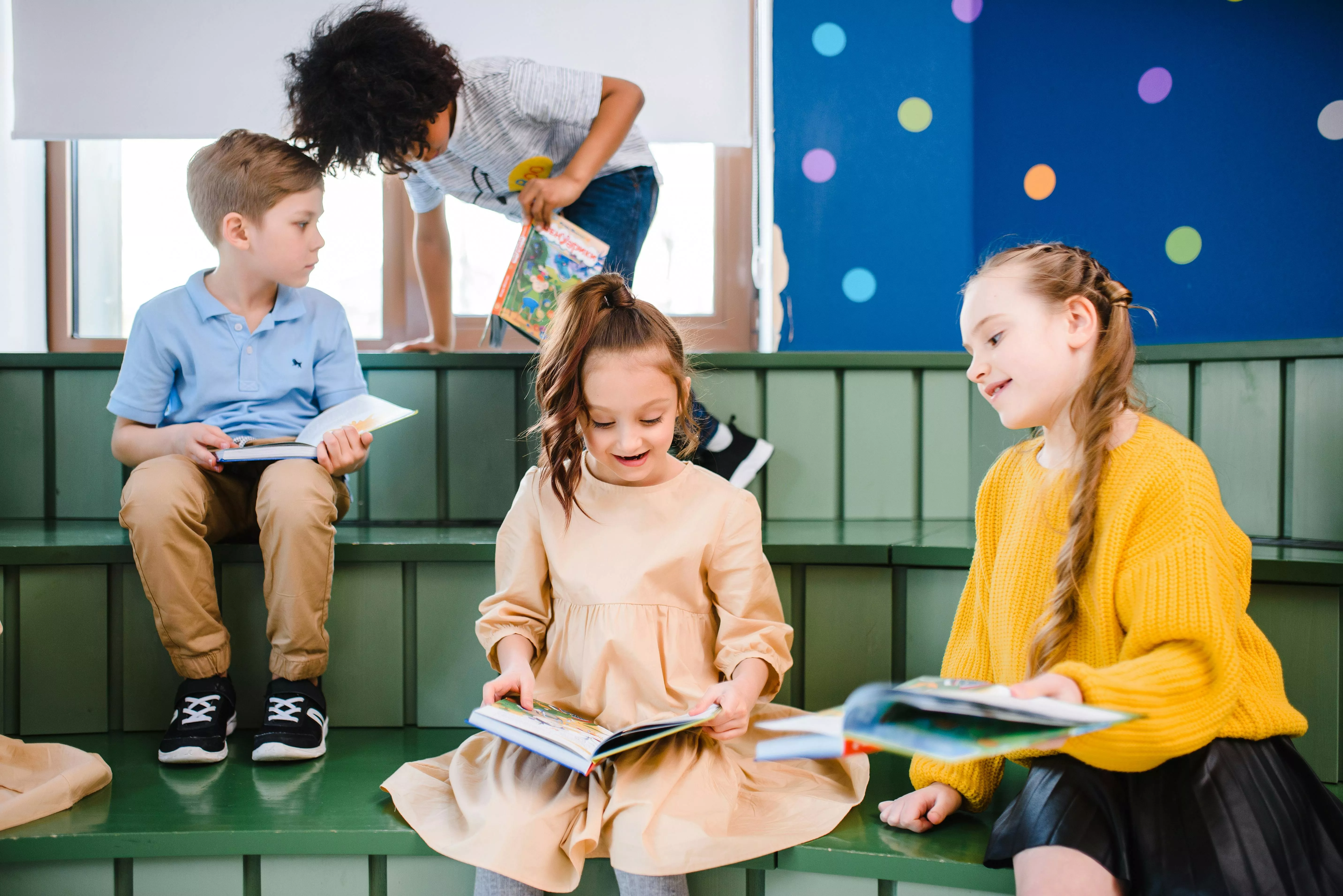 kids reading